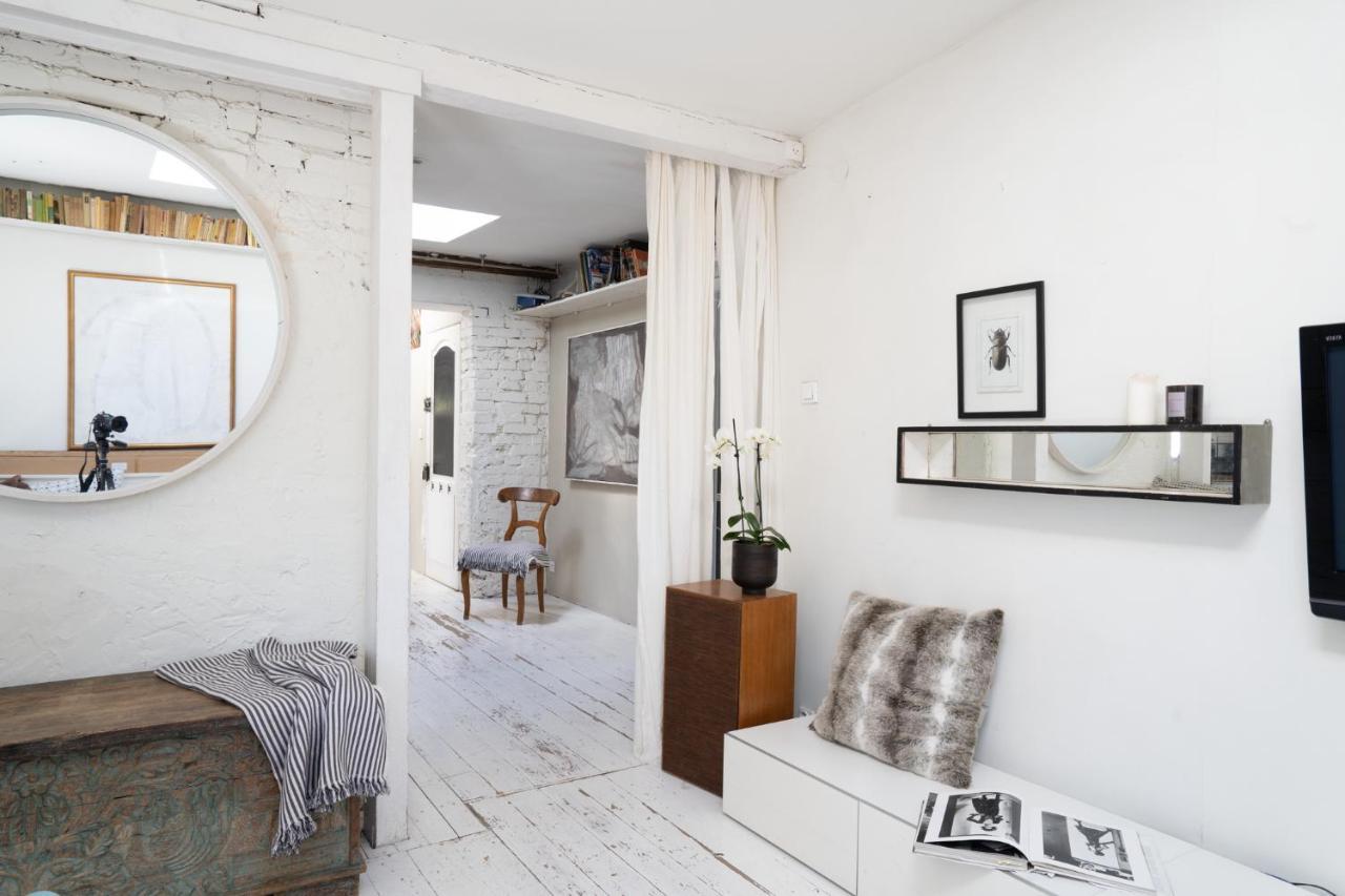 White Loft Stare Bielany Vintage Slow Warsaw Ngoại thất bức ảnh