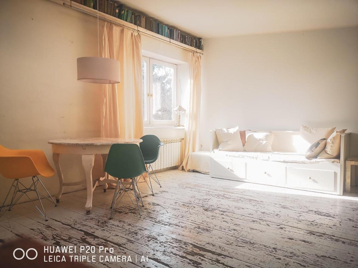 White Loft Stare Bielany Vintage Slow Warsaw Ngoại thất bức ảnh